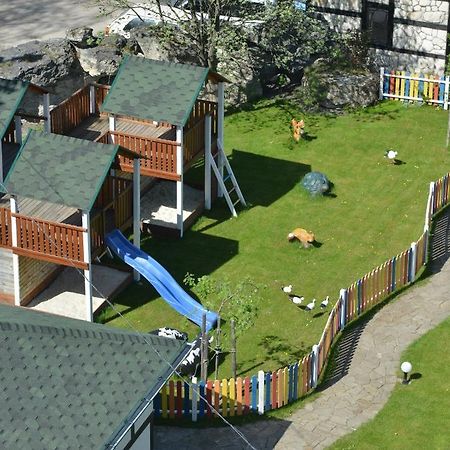 Hotel Panorama Kremenetsʼ Екстериор снимка