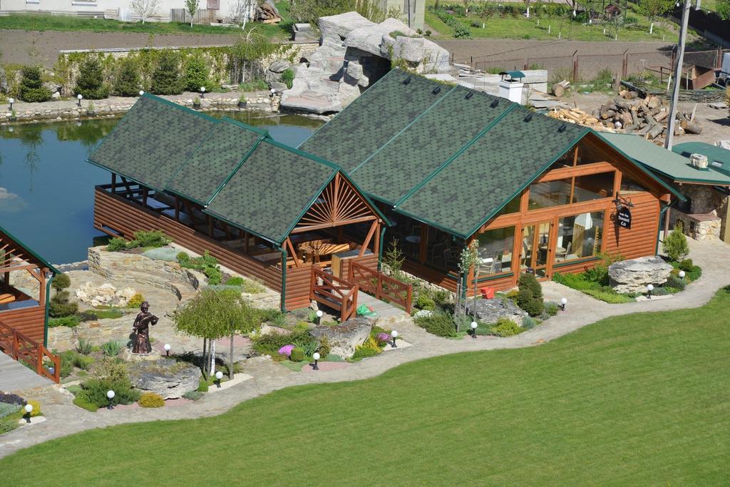 Hotel Panorama Kremenetsʼ Екстериор снимка